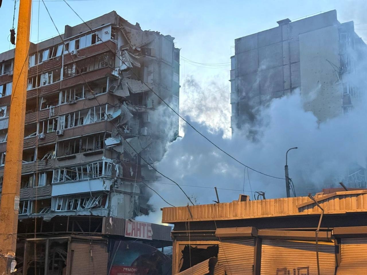 День жалоби після удару по Києву: Росія атакувала столицю ракетами й дронами, серед загиблих — діти