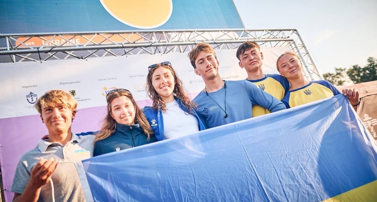Український екіпаж здобув срібло юніорського чемпіонату світу з вітрильного спорту
